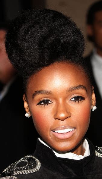 Get The Beauty Look Janelle Monaes Bright Cheek And Dramatic Lash