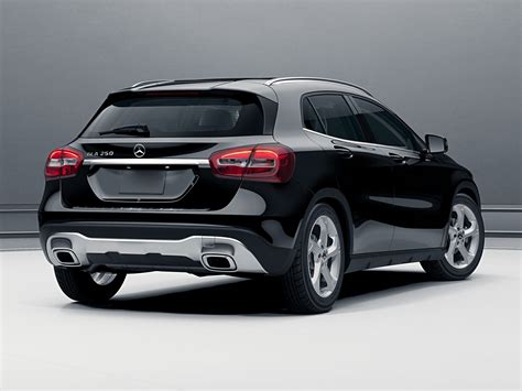 The gla looks proportionate from all the angles, but has a hatchback appearance that's trying to look like a compact suv. New 2019 Mercedes-Benz GLA 250 - Price, Photos, Reviews, Safety Ratings & Features