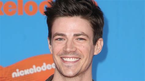 Grant Gustin Fires Back At Body Shamers After The Flash Photos Leak