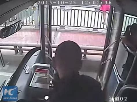 Bus Driver Saves Suicidal Woman From Jumping Off Bridge Au — Australias Leading News