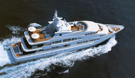 Lady Lola Yacht Charter Specs 205ft 625m Yacht For Charter