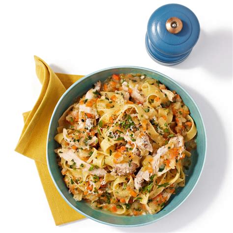 Chicken Vegetable Tagliatelle Rachael Ray Every Day Chicken And