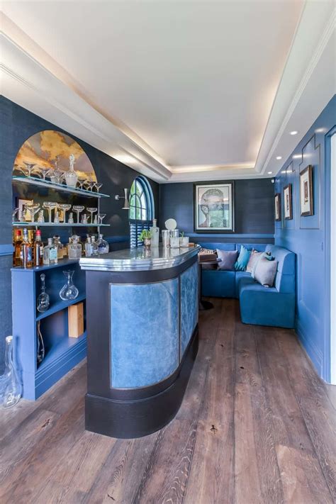 Luxurious Blue Bar Buckinghamshire Mtd
