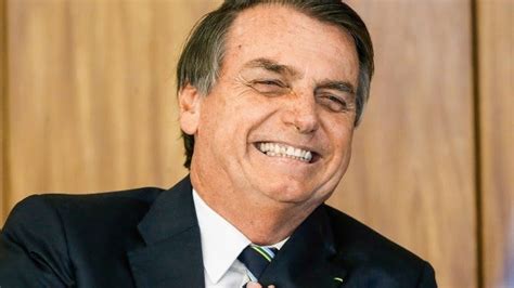 Lula is the only one of 10 potential 2022 candidates who outperformed bolsonaro in a survey by polling company ipec, published in newspaper o estado de s.paulo last week. Bolsonaro lidera nova pesquisa para eleições de 2022; Lula ...