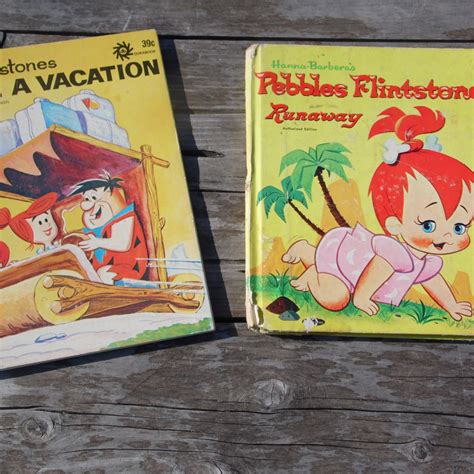 Flintstones Childrens Books Vintage Set Of 2 Etsy Childrens Books