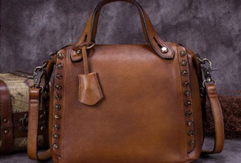 Genuine Leather Handbag Vintage Rivet Crossbody Bag Shoulder Bag Purse