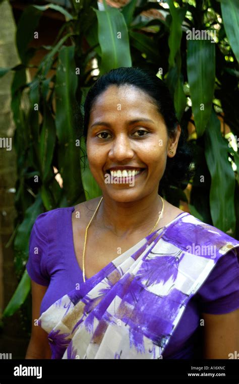 Ceylon Sri Lanka Woman Smile Face Stock Photo Alamy
