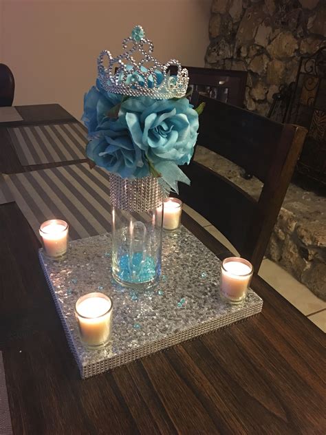 Pin su Cinderella Party Decorations