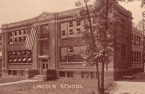 Caldwells Lincoln School Turns 100 School Invites Former Students