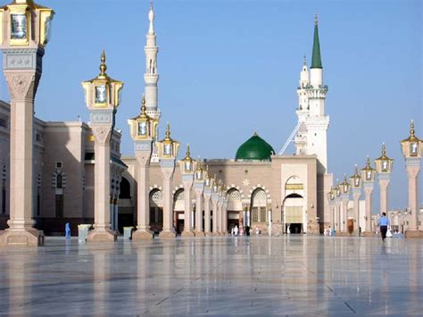 You can also upload and share your favorite masjid nabawi wallpapers hd. Muslim World Photos: BEAUTIFUL MASJID NABAWI WALLPAPERS HD ...