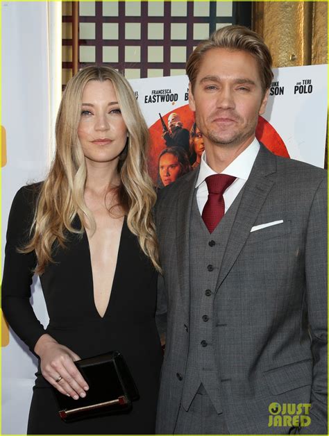 Chad michael murray's wife roasts sophia bush over claim that she was pressured to marry him. Chad Michael Murray Gets Support From 'Awesome' Wife Sarah ...