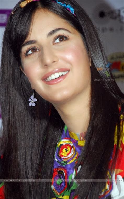 Katrina kaif, 16 июля 1983 • 37 лет. Biodata Artis: Profil Artis Katrina Kaif