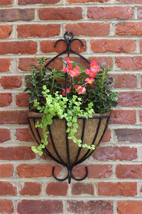 Outdoor Wall Hanging Planters