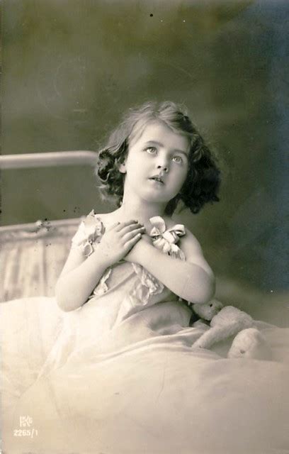 Vintage Postcard ~ Little Girl In Prayer Chicks57 Flickr