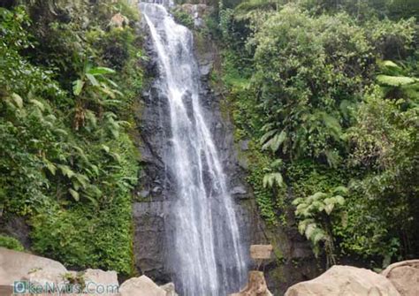 Adapun objek wisata unggulan yang dikelola oleh pemerintah daerah tetap beroperasi yaitu, wana wisata padusan pacet, kolam atau pemandian air panas, air terjun dlundung, makam religius troloyo, eko wisata desa tanjungan, ubalan coban canggu. Air Terjun Seloresi - Harga Tiket Masuk - Spot Foto ...