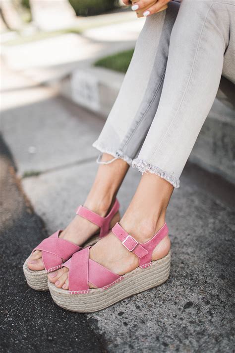 Platform Sandals Under a $100 | Hello Fashion