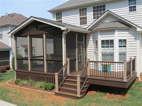 Discover how you can blend the beauty of the outdoors and the comforts of the indoors with these 5 tips from the hgtv® dream home 2021. Screened Porch with Trex Deck — DeckScapes