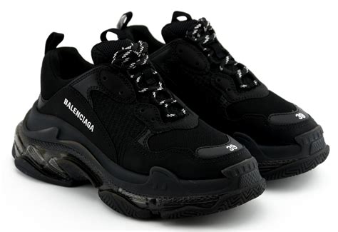 Ныне дом balenciaga принадлежит французской модной группе. BALENCIAGA TRIPLE S BLACK CLEAR SOLE - Paul warmer