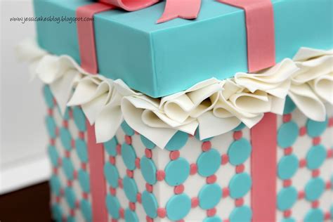 Matt black corrugated box design. Gift Box Cake Tutorial - Jessica Harris Cake Design