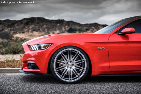 2015 Ford Mustang Gt Fitted With 22 Inch Bd 2s In Silver With Polished