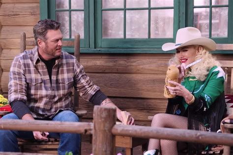 Gwen Stefani Hilariously Proves She’s More Country Than Blake Shelton Viraljudge