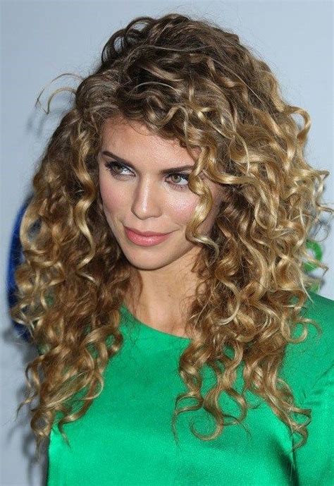 31 Best Curly Haircut Ideas For Women 2018 2019 Curly Hair Trends