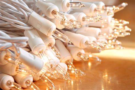 4.2 out of 5 stars. Ways to Decorate With Christmas Lights | POPSUGAR Smart Living