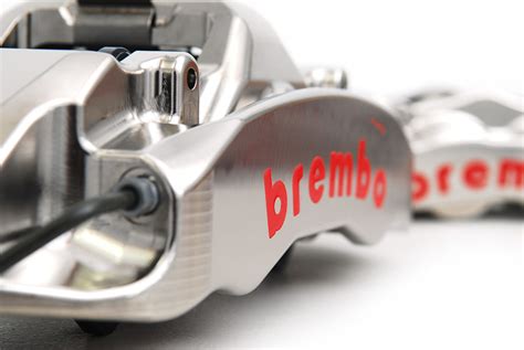 Gt Gt R Braking Systems Brembo Official Website