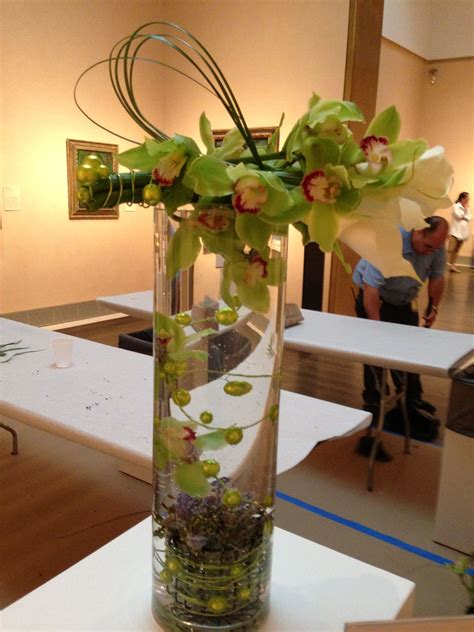 Award Winning Underwater Floral Design By Elizabeth Stone Florescence