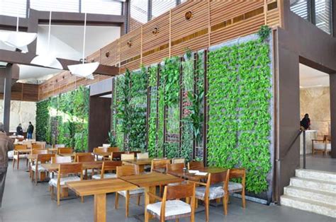 Soaring Vertical Garden Greens Al Sultan Ibrahim Restaurant In Lebanon