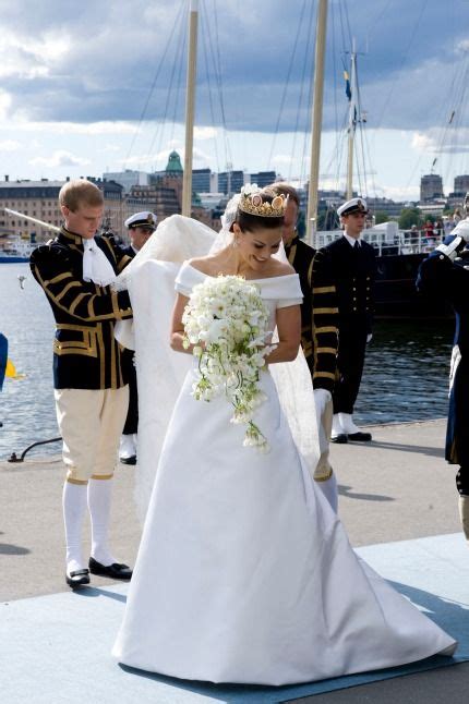 Heidi klum kommt im hochzeitskleid 18.05.2018. Pin von Kö ln auf Victoria & Daniel | Schweden prinzessin ...