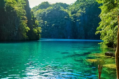 14 Scenic Lakes In The Philippines