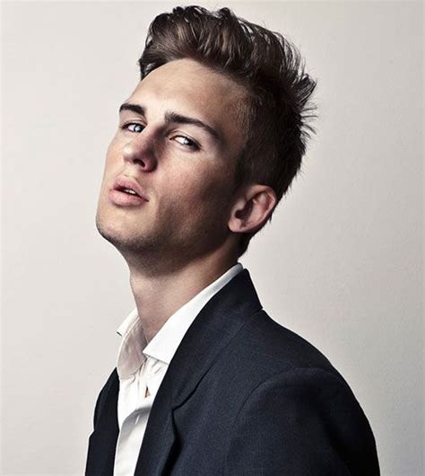 Funky men's undercut haircuts this year in fact, men don't pay much attention to their accents in their looks. Pin on Men's Style