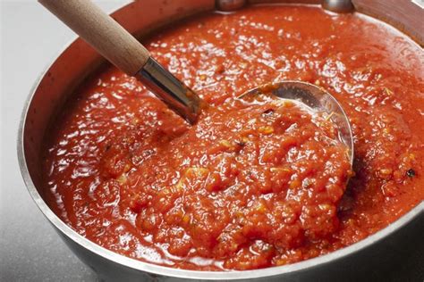 How To Make Basic Tomato Sauce Kitchen Cookbook