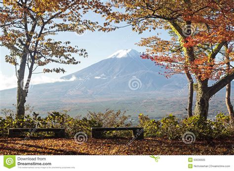 Mt Fuji With Fall Colors In Japan Stock Image Image Of Kawaguchi