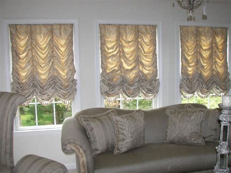 Maybe you would like to learn more about one of these? Fabric Roman Shades @Qnud