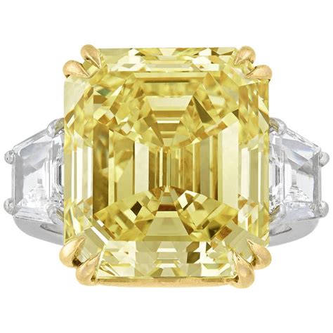 Internally Flawless Fancy Yellow Diamond Ring 1657 Carat For Sale At