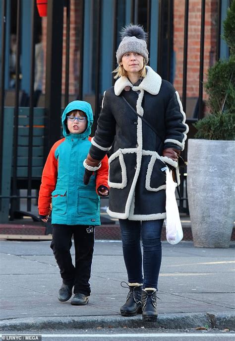 Claire Danes Leva O Seu Filho Cyrus Numa Viagem De Compras A Manhattan