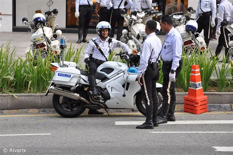Percaya atau tidak, majoriti daripada rakyat malaysia tidak tahu dengan terperinci tentang pangkat dalam pasukan polis diraja malaysia. Polis Diraja Malaysia | Chillaxing while waiting for the ...