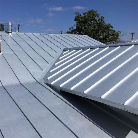 Our standing seam metal roof was installed over the old shingle roof, but still, that first spring, it. Benefits of Metal Roofing (With images) | Metal roof over ...