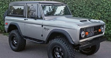 This 1st Gen Ford Bronco Restomod Has The New One Beat