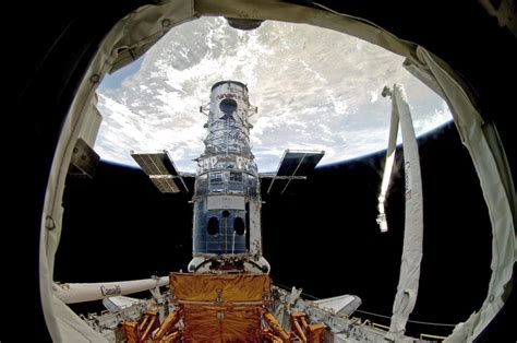 Hubble Telescope Repair Repair Of Hubble Telescope 16 Pics Newsartikel