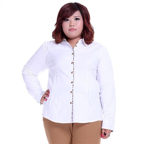 Model Baju Kemeja Putih Wanita Terkini