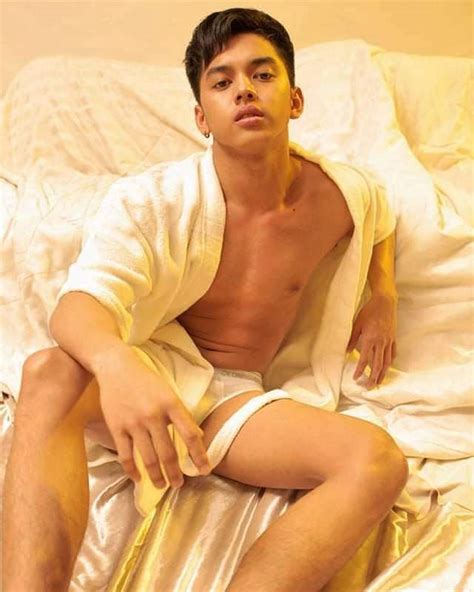 Acting Ni Sean De Guzman Sa ‘anak Ng Macho Dancer’ Umani Ng Mga Papuri Pinoy Parazzi