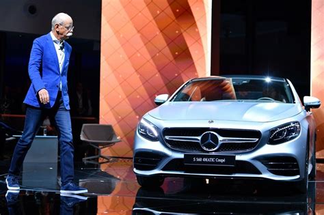 Diesel Nachbesserungen und Rückrufe belasten Daimler Ergebnis