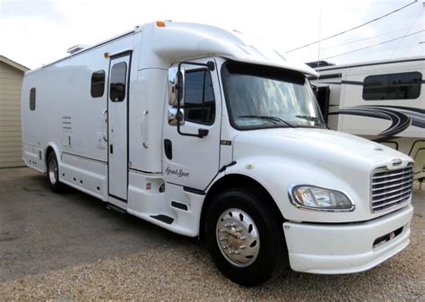 Dynamax Grand Sport Rvs For Sale