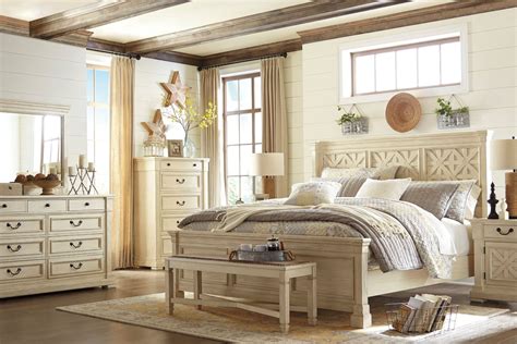 To many, a white room is a breath of fresh air. Bolanburg White Panel Bedroom Set from Ashley | Coleman ...