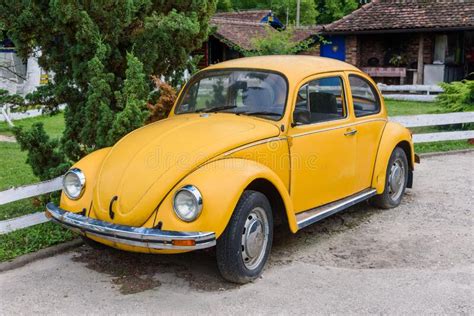 Old Yellow Vw Volkswagen Beetle Editorial Stock Image Image Of Land