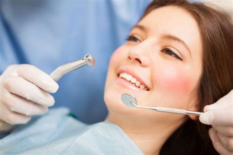 Dental insurance plans cover a percentage of dental care expenses in exchange for a monthly premium. What Is The Best Dental Plan Available To Cover Cosmetic Dentistry