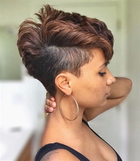 Beautiful Mohawk Thick Hairstyle For Black Women Short